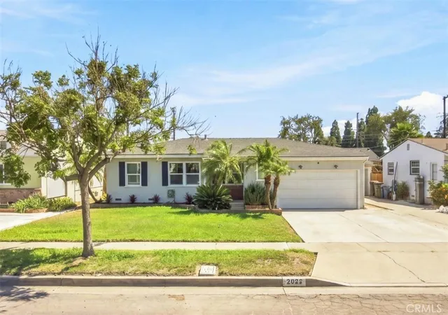 Photo 2 of Sale Pending at 2032 W Porter, Fullerton, CA 92833 | MLS# CV26178512 | Listing updated on 2026-09-14