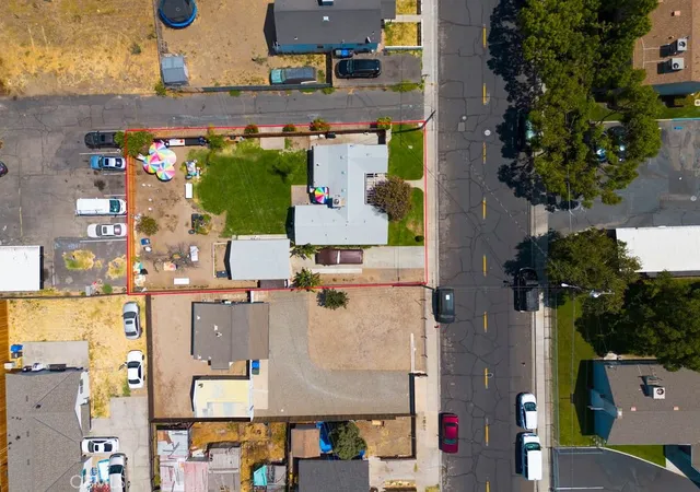 Photo 4 of Single family home for sale at 417 Sutter, Manteca, CA 95336 | MLS# MC26178797 | Listing updated on 2026-09-15