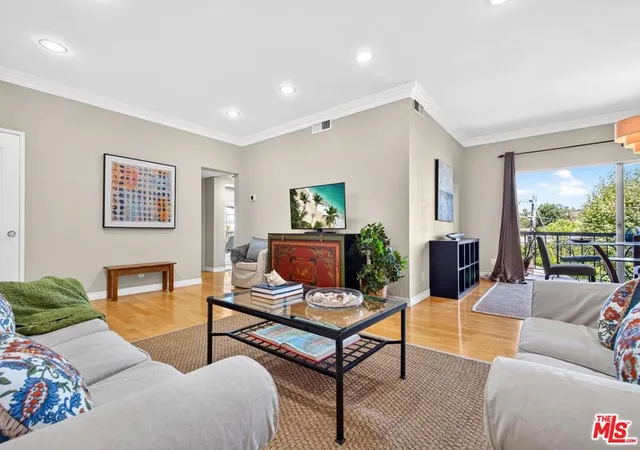 Photo 1 of Condo for sale at 612 S Barrington Ave #417, Los Angeles, CA 90049 | MLS# 26871847 | Listing updated on 2026-10-07