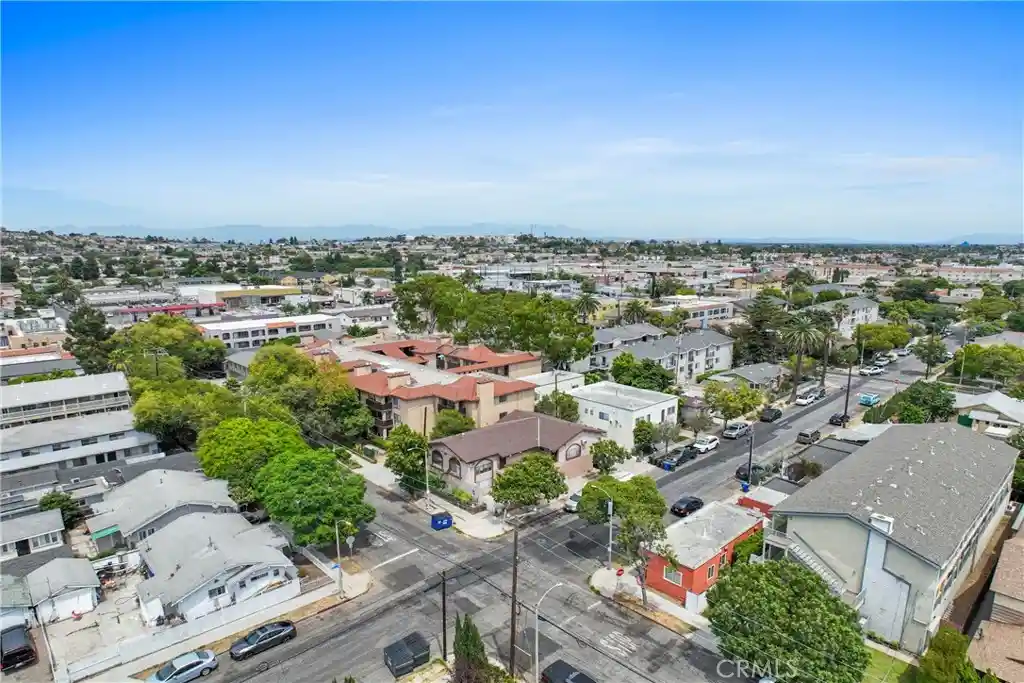 Listing Photo 44 - Condo for sale in 1110 Ohio Ave located at 1110 Ohio Ave, Long Beach, CA 90804 - Unit #22