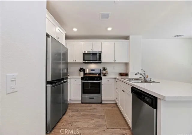 Photo 4 of Condo for sale at 28415 Partridge #1203, Murrieta, CA 92563 | MLS# PW26179150 | Listing updated on 2026-09-29