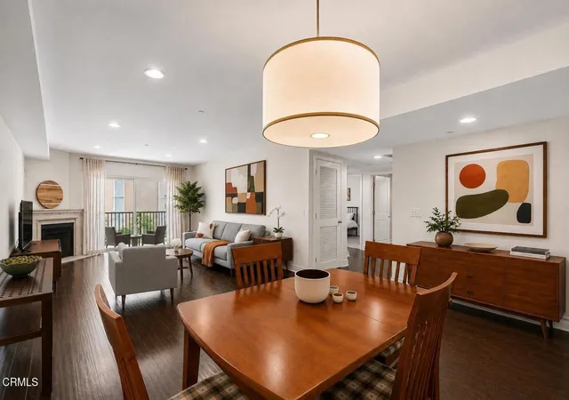 Condo for sale at 1353 N Fuller Ave #204, Los Angeles, CA 90046 | MLS# P1-28473