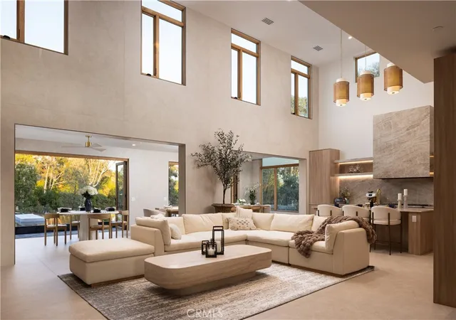 Photo 3 of Mansion for sale at 26432 Broken Bit, Laguna Hills, CA 92653 | MLS# OC26179474 | Listing updated on 2026-09-14