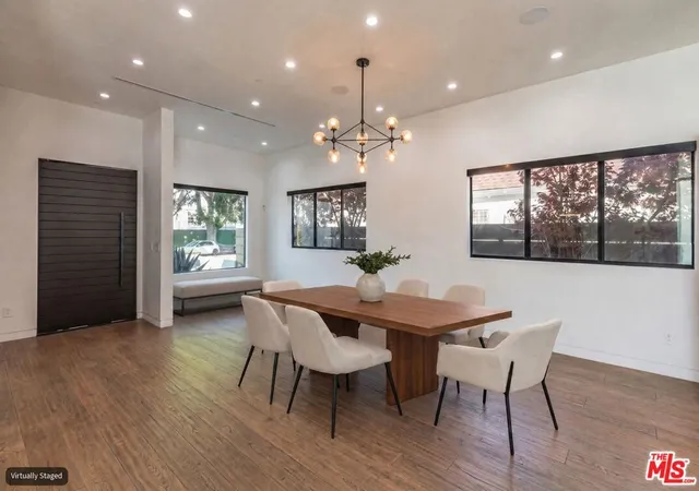 Photo 3 of Single family home for sale at 458 S Sycamore Ave, Los Angeles, CA 90036 | MLS# 26873213 | Listing updated on 2026-09-15