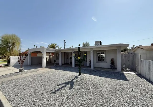Photo 2 of Single family home for sale at 43700 Buena Cir, Palm Desert, CA 92260 | MLS# 219151501DA | Listing updated on 2026-09-15