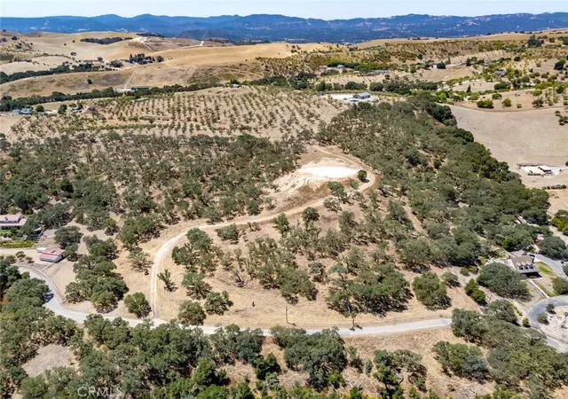 Photo 1 of Land for sale at 835 Spring Crk Way, Templeton, CA 93465 | MLS# SC26171781 | Listing updated on 2026-09-29