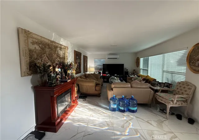 Listing Photo 4 - Condo for sale in building located at 9063 Olive, Fontana, CA 92335