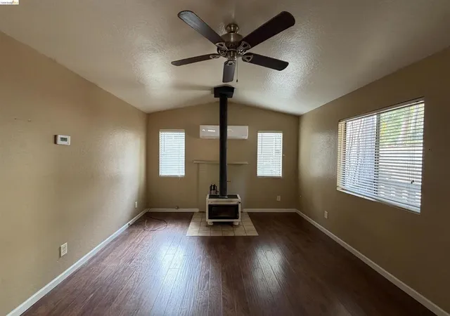 Photo 4 of Single family home for sale at 19969 L St, Twain Harte, CA 95383 | MLS# 41145268 | Listing updated on 2026-09-14