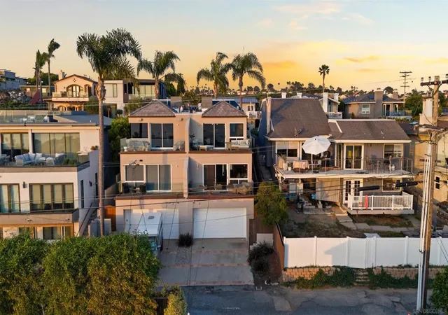 Photo 2 of Multi family home for sale at 2372 Oxford Ave, Cardiff By The Sea, CA 92007 | MLS# 260020124SD | Listing updated on 2026-09-15
