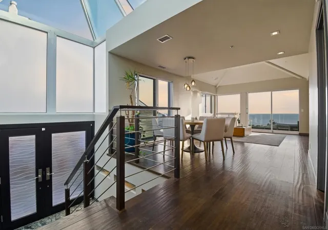 Photo 2 of House for sale at 2372 Oxford Ave, Cardiff By The Sea, CA 92007 | MLS# 260020124SD | Listing updated on 2026-09-15