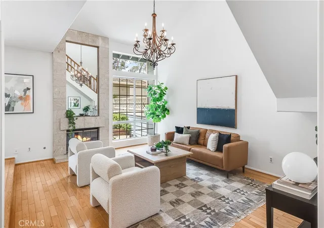 Photo 3 of Townhouse for sale at 630 Wakefield Ct #102, Long Beach, CA 90803 | MLS# PW26178534 | Listing updated on 2026-10-01