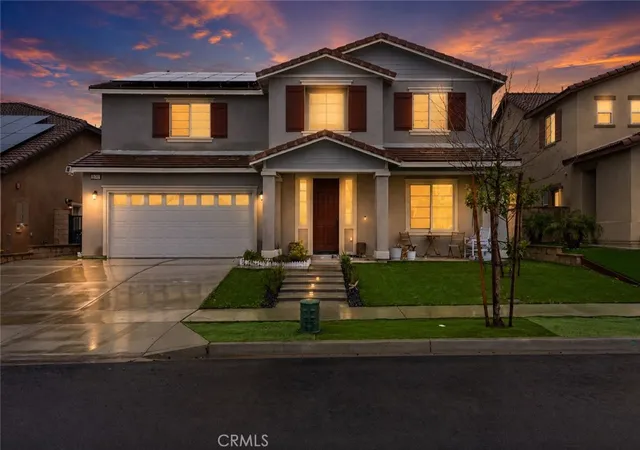 Photo 2 of Single family home for sale at 15740 Parry Peak Dr, Fontana, CA 92336 | MLS# IV26179004 | Listing updated on 2026-09-15