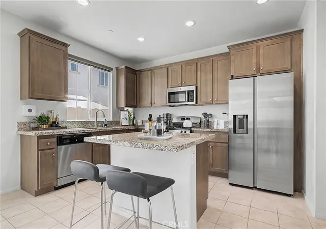 Photo 2 of Single family home for sale at 29126 Red Alder, Lake Elsinore, CA 92530 | MLS# SB26176074 | Listing updated on 2026-09-14