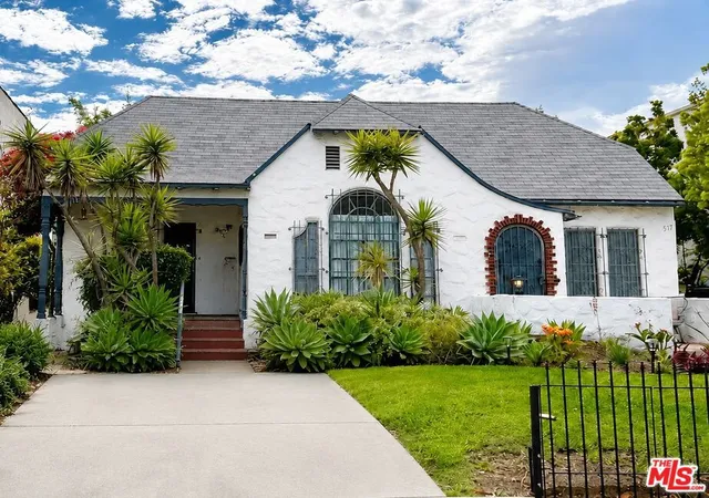 Multi family home for sale at 515 N Hayworth Ave, Los Angeles, CA 90048 | MLS# 26873599