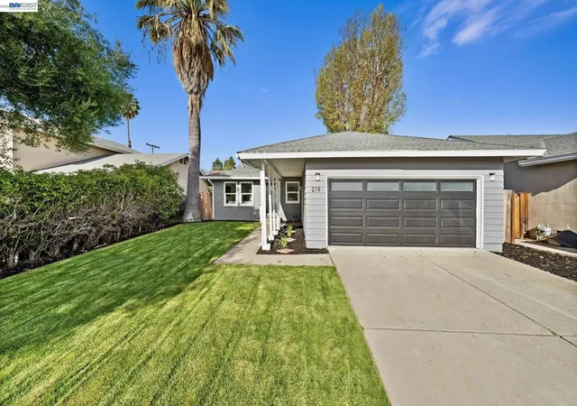 Photo 28 of Single family home for sale at 219 Omira Dr, San Jose, CA 95123 | MLS# 41145318 | Listing updated on 2026-09-21
