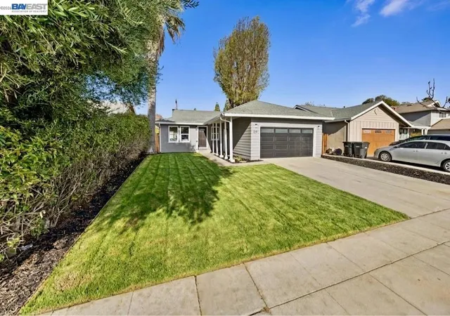 Photo 2 of Single family home for sale at 219 Omira Dr, San Jose, CA 95123 | MLS# 41145318 | Listing updated on 2026-09-21