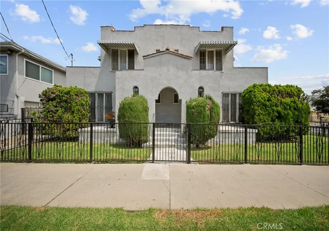 Photo 3 of House for sale at 3151 W Avenue 32, Los Angeles, CA 90065 | MLS# SR26180485 | Listing updated on 2026-09-14