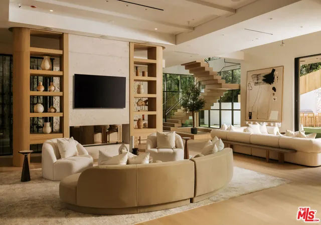Photo 2 of Mansion for sale at 2130 Mandeville Cyn Rd, Los Angeles, CA 90049 | MLS# 26872397 | Listing updated on 2026-09-14