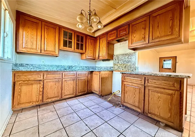Photo 4 of Single family home for sale at 734 Woodgate, Lancaster, CA 93534 | MLS# SR26180993 | Listing updated on 2026-09-29