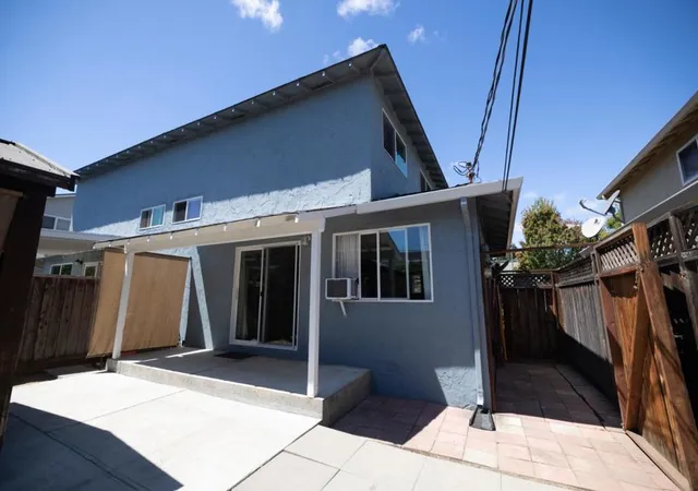 Listing Photo 5 - Condo for sale in building located at 12741276 Flora Ave, San Jose, CA 95117
