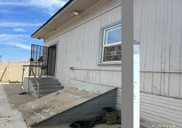 Listing Photo 5 - Condo for sale in building located at 109 W Orange, Santa Maria, CA 93458