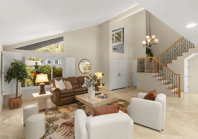 Photo 3 of Sale Pending at 5545 Coral Reef Ave, La Jolla, CA 92037 | MLS# NDP2607802 | Listing updated on 2026-09-15