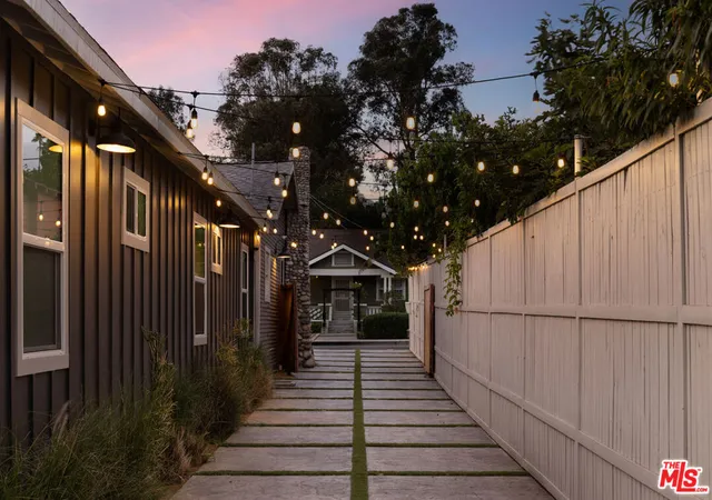 Photo 4 of Single family home for sale at 3342 W 27th Street, Los Angeles, CA 90018 | MLS# 26873807 | Listing updated on 2026-09-14