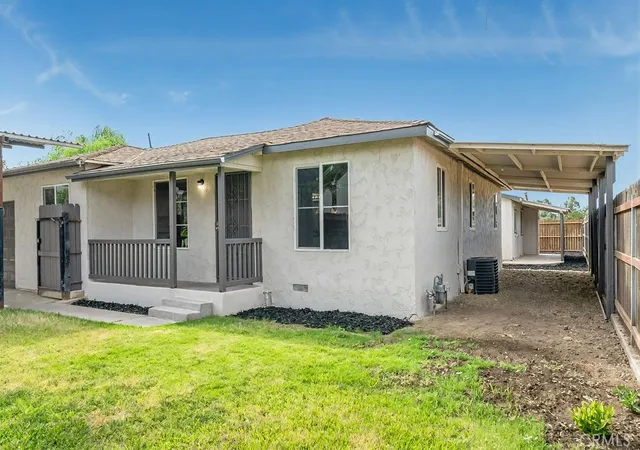 Photo 3 of Single family home for sale at 942 W Childs, Merced, CA 95341 | MLS# MC26181767 | Listing updated on 2026-10-01