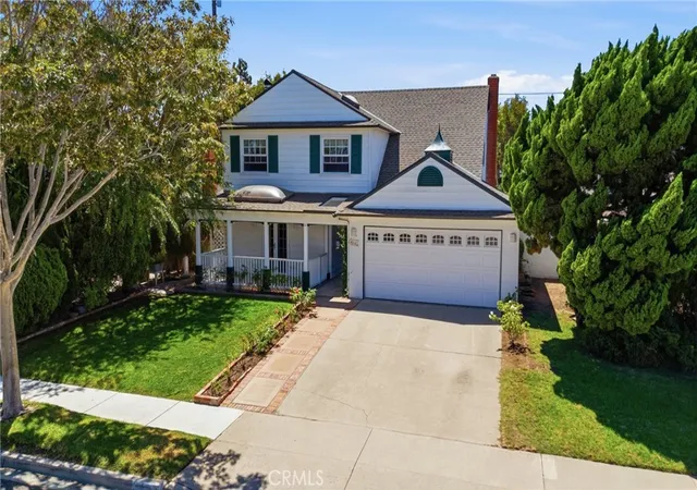 Photo 3 of Sale Pending at 413 Faye Ln, Redondo Beach, CA 90277 | MLS# SB26175539 | Listing updated on 2026-09-15