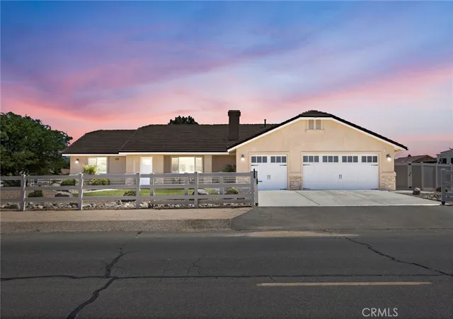 Photo 3 of Single family home for sale at 18155 Dunkirk St, Hesperia, CA 92345 | MLS# CV26181570 | Listing updated on 2026-09-27