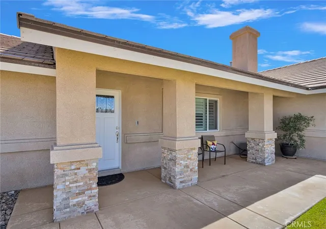 Photo 4 of Single family home for sale at 18155 Dunkirk St, Hesperia, CA 92345 | MLS# CV26181570 | Listing updated on 2026-09-27