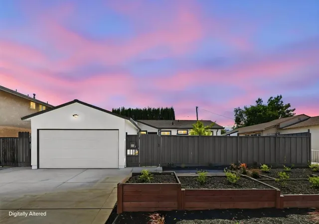 Photo 2 of Sale Pending at 257 Challenger Ave, San Jose, CA 95127 | MLS# ML82058223 | Listing updated on 2026-09-15