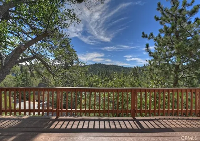 Photo 3 of Single family home for sale at 26620 Modoc, Lake Arrowhead, CA 92352 | MLS# IG26181887 | Listing updated on 2026-09-15