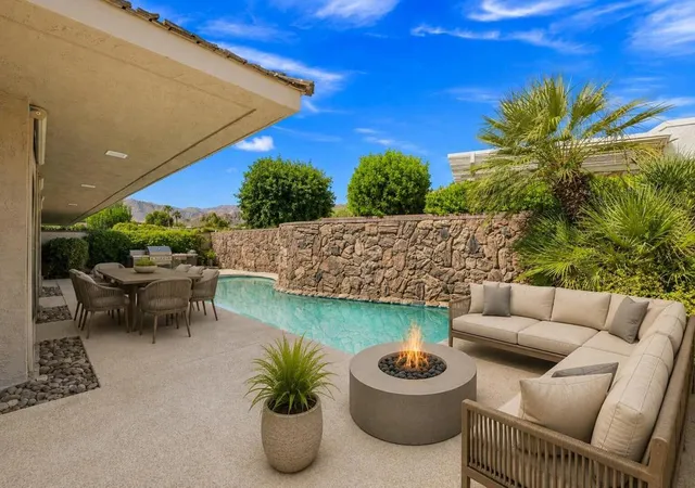 Photo 1 of Single family home for sale at 5 Dartmouth Dr, Rancho Mirage, CA 92270 | MLS# 219151615DA | Listing updated on 2026-09-15