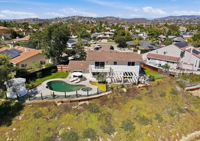 Photo 1 of Single family home for sale at 2712 Mateo Pl, Carlsbad, CA 92009 | MLS# NDP2607825 | Listing updated on 2026-09-15