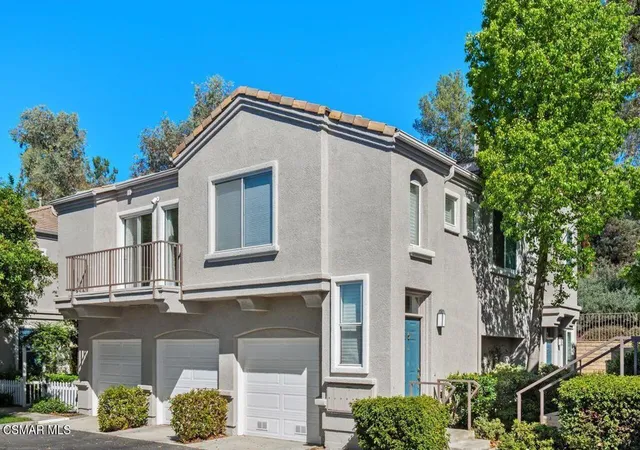 Condo for sale at 26963 Hillsborough Pkwy #72, Valencia, CA 91354 | MLS# 226003979