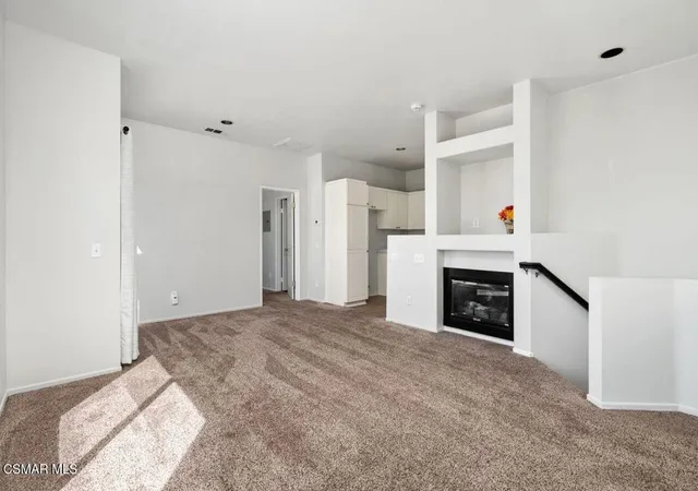 Photo 3 of Condo for sale at 26963 Hillsborough Pkwy #72, Valencia, CA 91354 | MLS# 226003979 | Listing updated on 2026-09-22