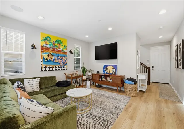 Photo 4 of Condo for sale at 22764 Meyler, Torrance, CA 90502 | MLS# PW26181466 | Listing updated on 2026-09-20