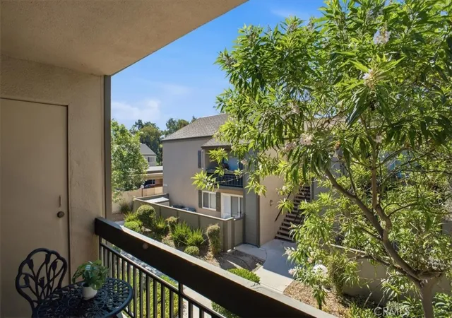 Photo 4 of Condo for sale at 25716 Player #T6, Valencia, CA 91355 | MLS# SR26181834 | Listing updated on 2026-10-29