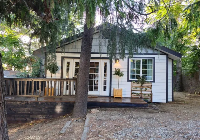 Photo 1 of Single family home for sale at 43695 Trl G, Lake Hughes, CA 93532 | MLS# SR26182548 | Listing updated on 2026-09-14