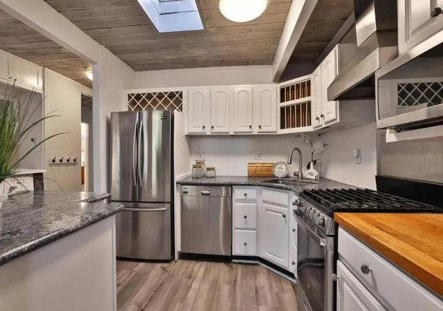 Photo 3 of Condo for sale at 1076 Pomeroy Ave, Santa Clara, CA 95051 | MLS# ML82058363 | Listing updated on 2026-09-14