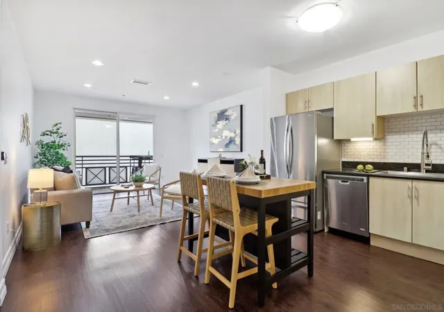 Photo 3 of Condo for sale at 550 Park Blvd #2501, San Diego, CA 92101 | MLS# 260020480SD | Listing updated on 2026-10-02