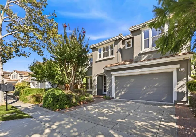 Photo 3 of Sale Pending at 514 Bella Calais Way, San Jose, CA 95138 | MLS# ML82058428 | Listing updated on 2026-09-15