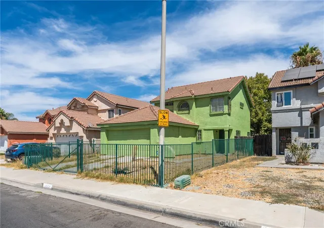 Photo 4 of Single family home for sale at 1543 Keepsake Ln, Perris, CA 92571 | MLS# CV26182981 | Listing updated on 2026-10-03