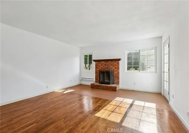 Photo 3 of Single family home for sale at 3672 Hackett, Long Beach, CA 90808 | MLS# RS26183058 | Listing updated on 2026-09-20