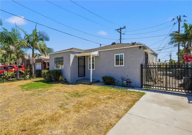 Single family home for sale at 2114 N Bahama Ave, Los Angeles, CA 90059 | MLS# DW26182835
