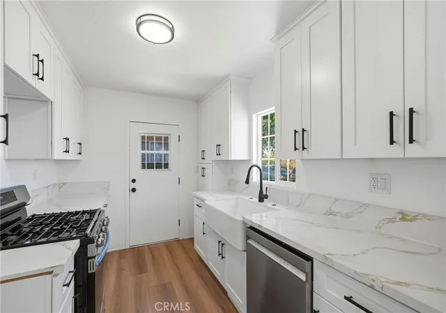 Photo 1 of Single family home for sale at 2114 N Bahama Ave, Los Angeles, CA 90059 | MLS# DW26182835 | Listing updated on 2026-09-15