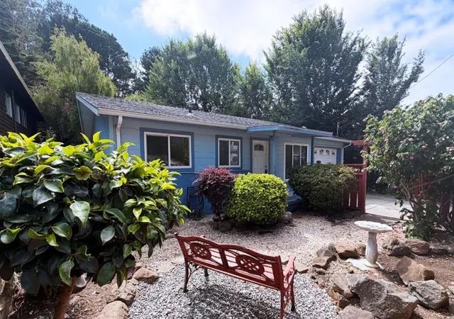Photo 2 of Single family home for sale at 652 Rockaway Beach Ave, Pacifica, CA 94044 | MLS# ML82058483 | Listing updated on 2026-09-15
