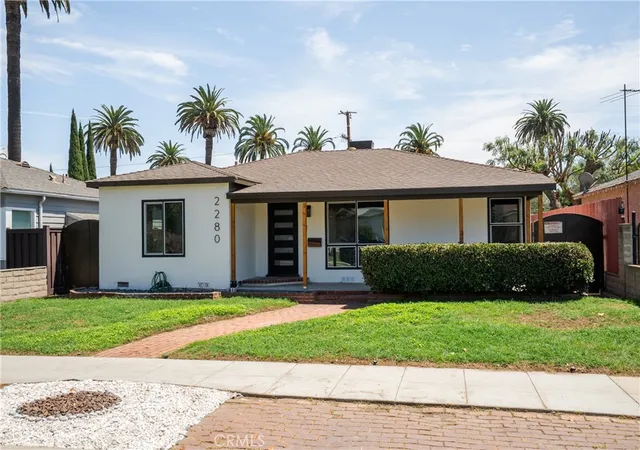 Photo 2 of Single family home for sale at 2280 San Francisco, Long Beach, CA 90806 | MLS# CV26183497 | Listing updated on 2026-10-06