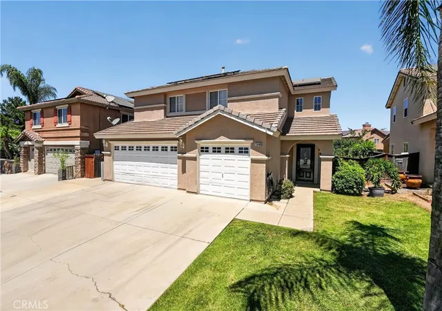 Photo 2 of Sale Pending at 25890 Calle Fuego, Moreno Valley, CA 92551 | MLS# IV26179858 | Listing updated on 2026-10-06